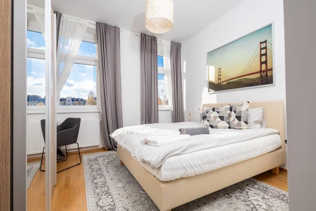 Orestaliving- 3br On The Daube Canal/friedensbruecke Appartement *